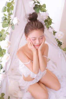 室友的妻子